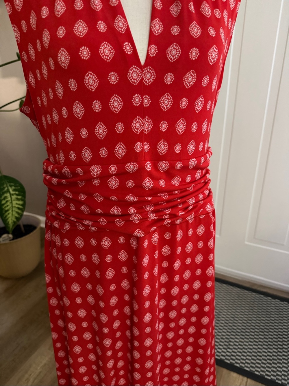 Vince Camuto Red Sleeveless V-Neck Maxi Dress with White Dot Print Sz. Large. - Picture 3 of 5